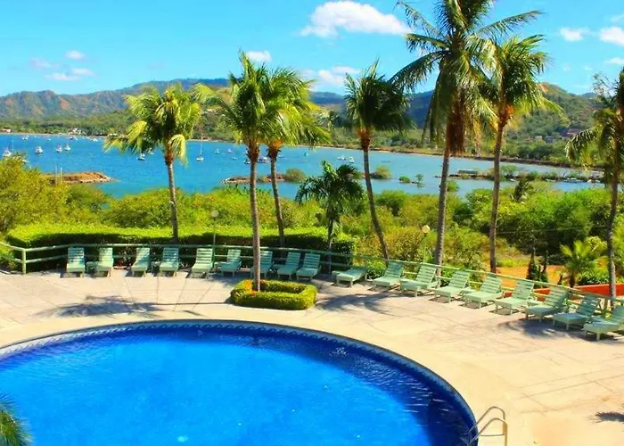 Flamingo Marina Resort Studio